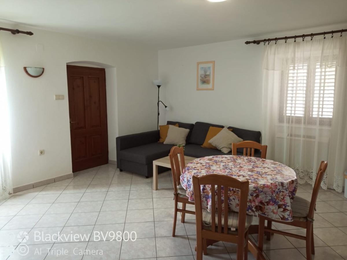 Apartments Vodaric Loznati Црес Экстерьер фото